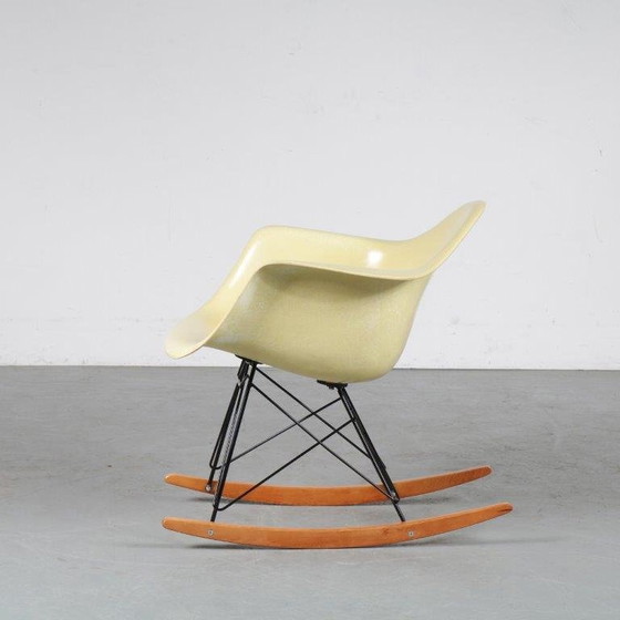 Image 1 of Rare Eames Zenith Rocking Chair for Herman Miller, USA 1950