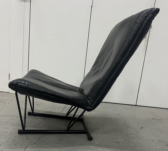 Image 1 of Sillón posmoderno
