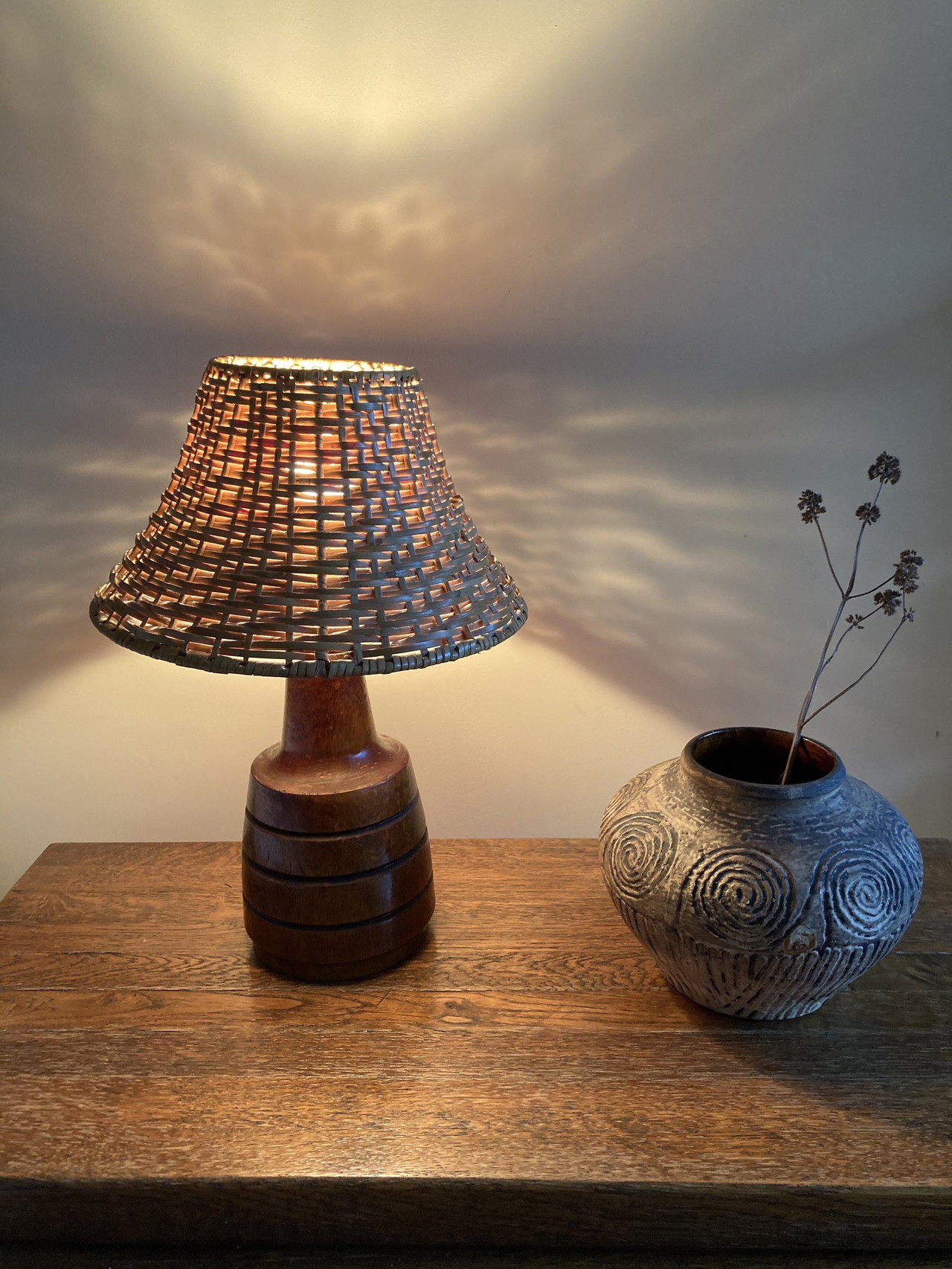 Vintage wooden table lamp €65 Whoppah