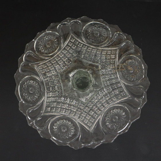 Image 1 of Bright Art Deco Cake Plate