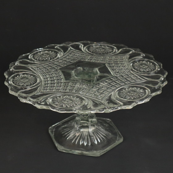 Image 1 of Bright Art Deco Cake Plate