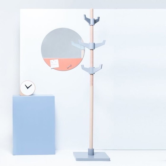 Image 1 of Design Mirror With Magnets Mas Peters Keyker For Puik