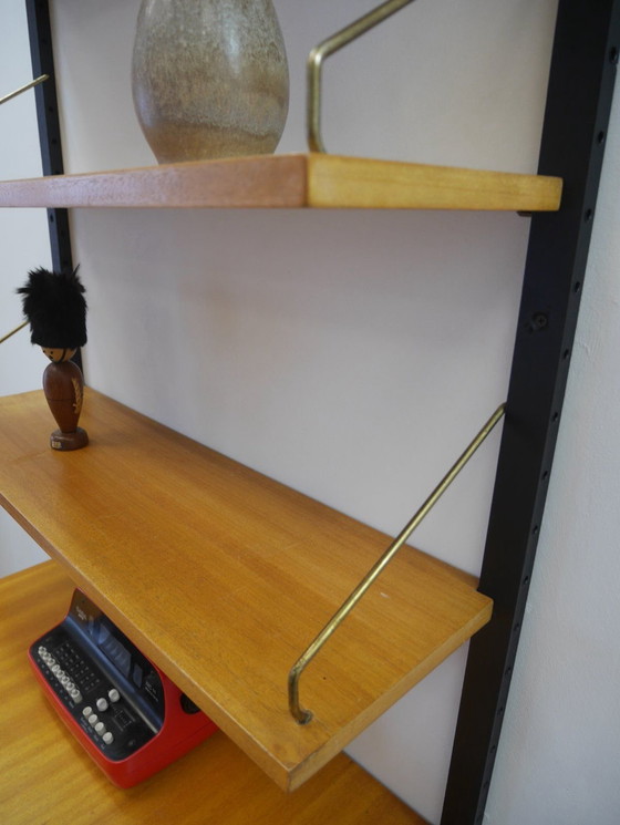 Image 1 of Sistema di scaffalature con tavolo/scrivania V. France &amp; Daverkosen Cado