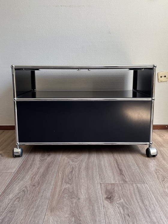 Image 1 of USM Haller cabinet on wheels