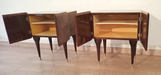 Image 1 of 2x Mid-Century Art Deco Italian Nightstands in Walnut with Glass Tops