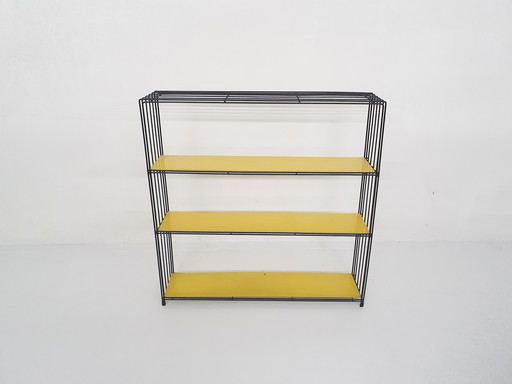 Tjerk Reijenga for Pilastro, Black and yellow metal room divider or bookcase, The Netherlands 1960's