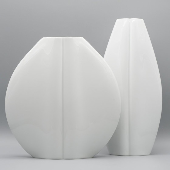 Image 1 of Chic Hutschenreuther Glossy Porcelain 70S-80S Pop-Art Vintage Vase Duo Kiss 
