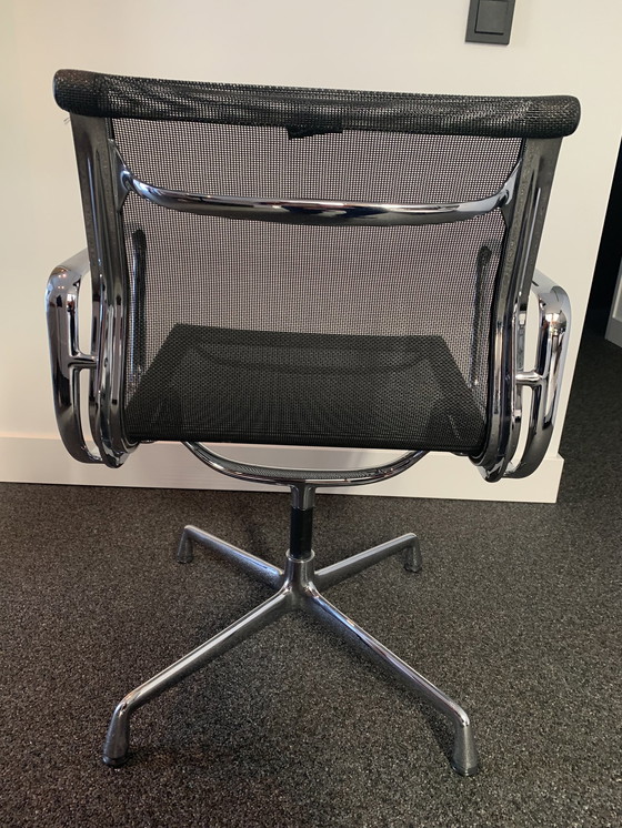 Image 1 of Vitra Ea108 Netweave Meeting Chair