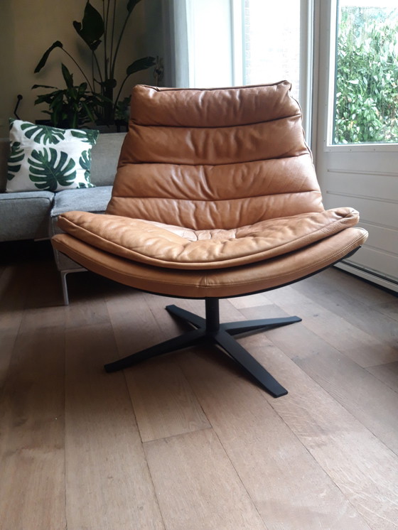 Image 1 of Dyyk fauteuil pivotant en cuir camarade bas