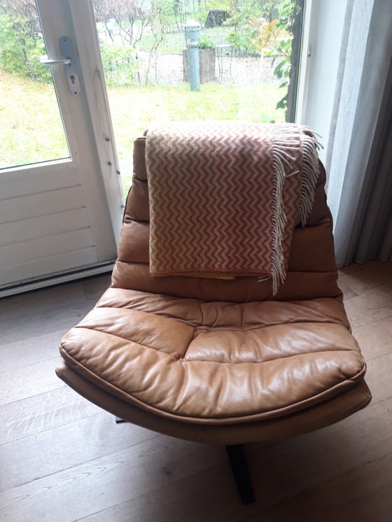 Image 1 of Dyyk fauteuil pivotant en cuir camarade bas