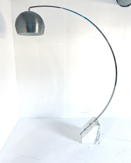 Image 1 of Lampe Arc Chrome & Marbre