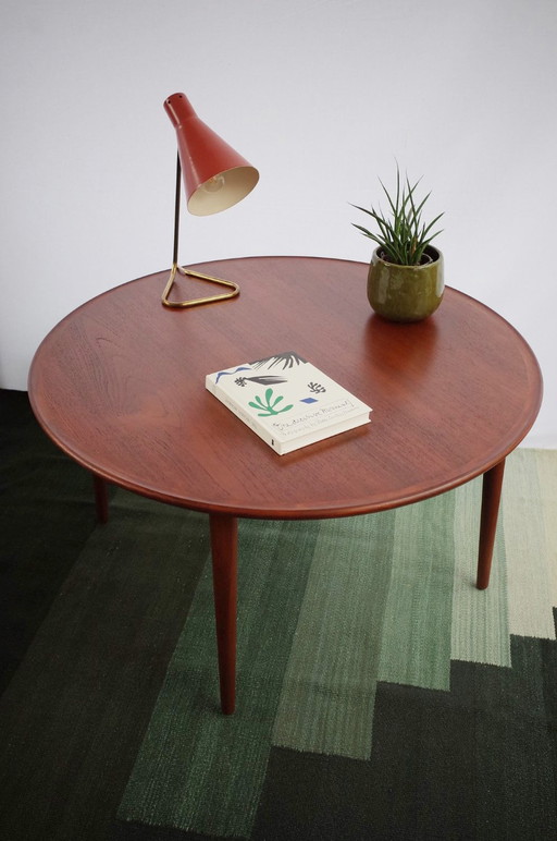 Danish teak coffee table Bc Møbler round