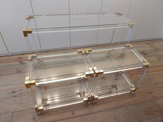 Image 1 of Console vintage + 2 tables d'appoint en lucite