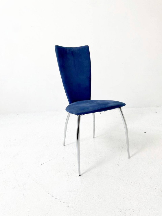 Image 1 of Set de 2 chaises en velours bleu foncé