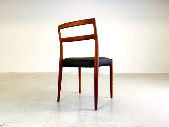 Image 1 of Set of 4 Mid - Century chairs Johannes Andersen Anna Uldum Møbelfabrik Teak