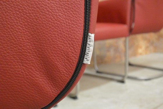 Image 1 of Quatre chaises Bert Plantagie Jones en cuir rouge