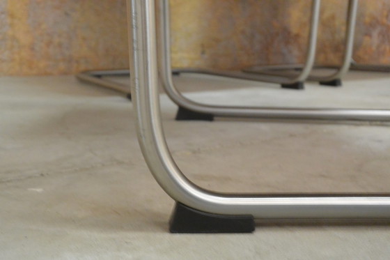 Image 1 of Quatre chaises Bert Plantagie Jones en cuir rouge