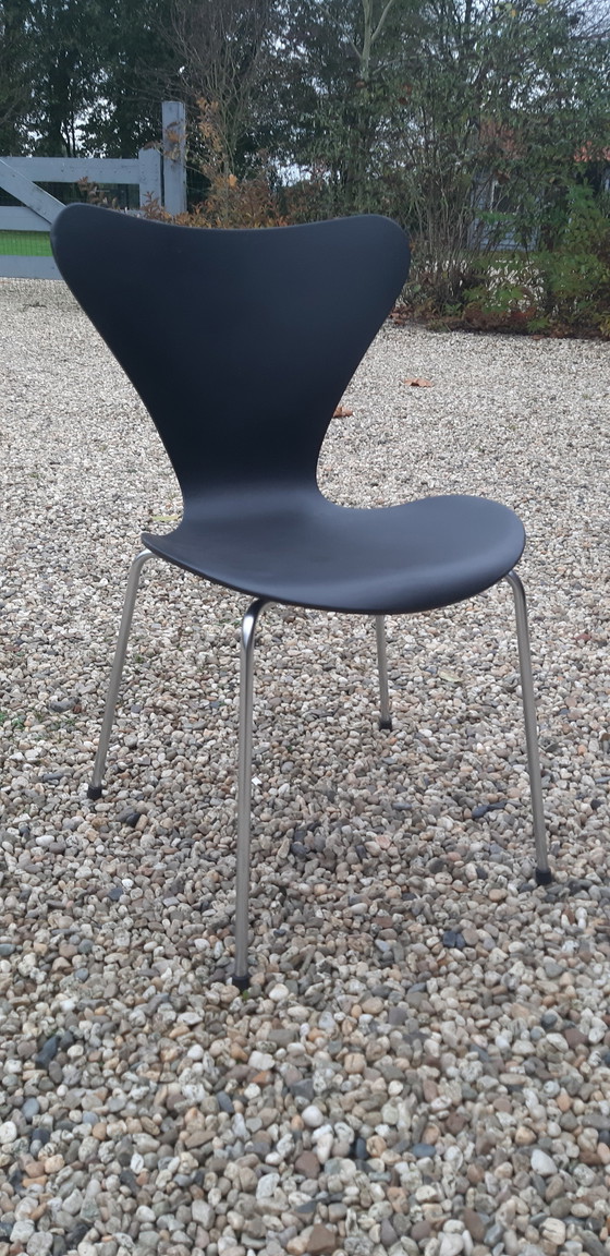 Image 1 of Arne Jacobson Butterfly Chair 1959 Fritz Hansen