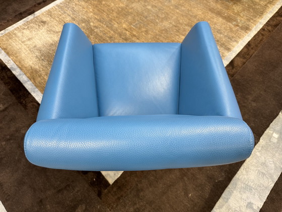 Image 1 of Fauteuil Leolux Marabis cuir bleu