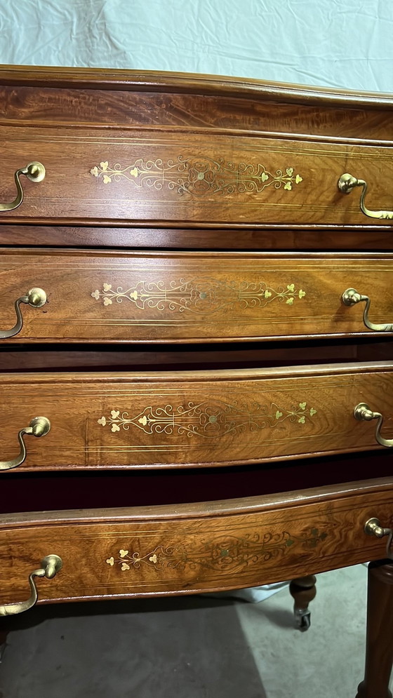 Image 1 of Chest of drawers