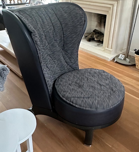 Image 1 of Giorgetti armchair + footrest