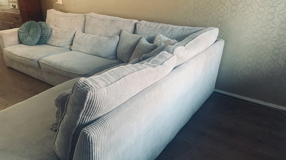 Image 1 of Modern Corner Sofa