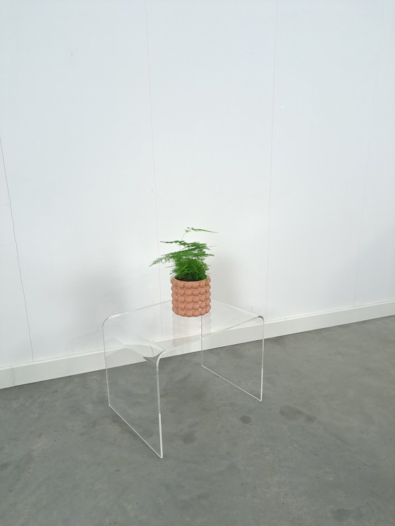 Image 1 of Plastic Curved Plexiglass Table, Side Table