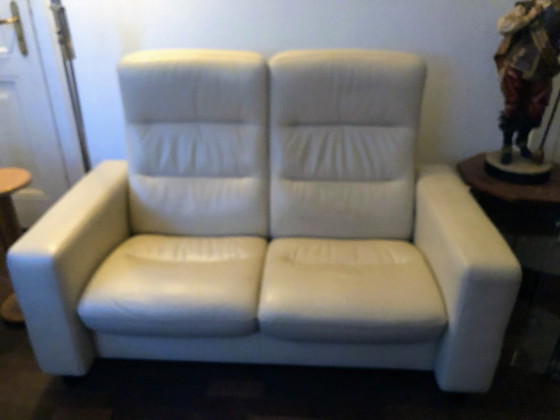 Image 1 of Seamless Ekornes Cream sofa