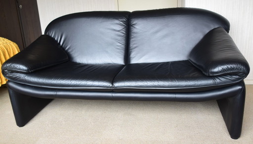 Cachec Leather 2 And 3-Seater Sofa