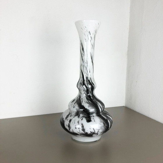 Image 1 of Vintage vase opaline Florence Italy by Carlo Moretti