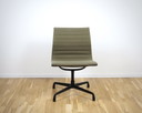 Vitra Alu Chair EA 105