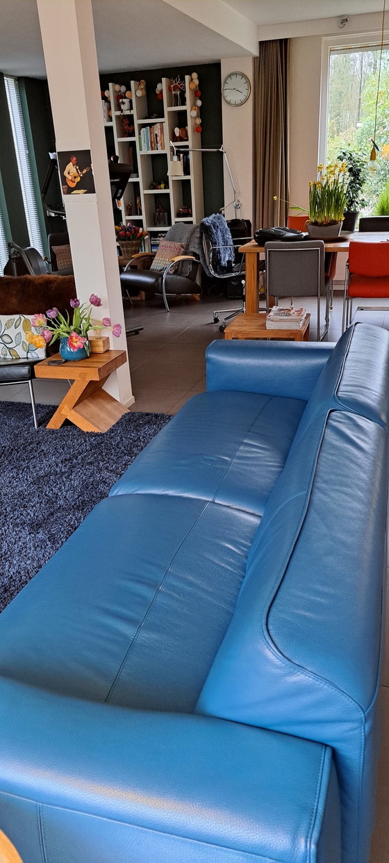 Image 1 of Pode Melloo sofa blue leather