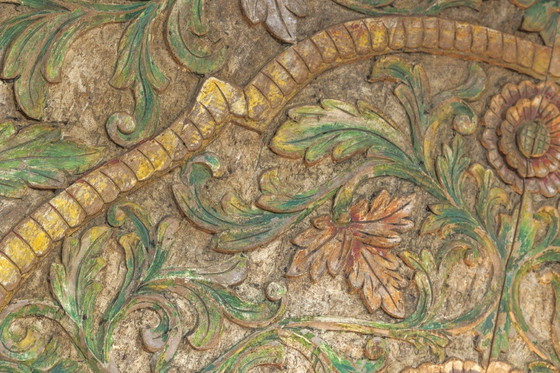 Image 1 of Pannello da parete in legno intagliato d'epoca