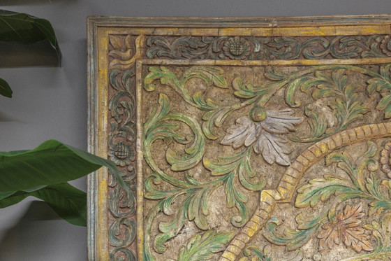 Image 1 of Pannello da parete in legno intagliato d'epoca