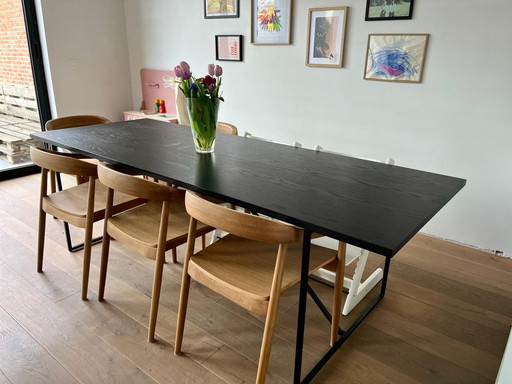 Furnified Rectangular dining table