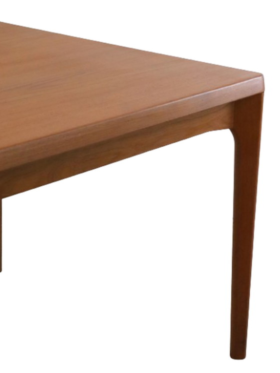 Image 1 of Henning Kjaernulf pour Velje table à manger extensible vintage