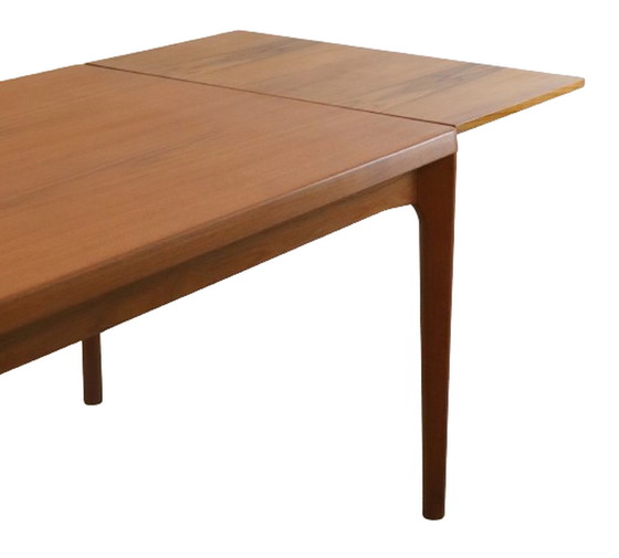 Image 1 of Henning Kjaernulf pour Velje table à manger extensible vintage