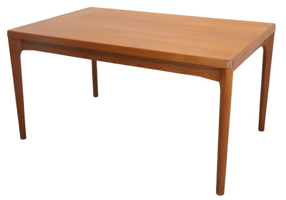 Image 1 of Henning Kjaernulf pour Velje table à manger extensible vintage