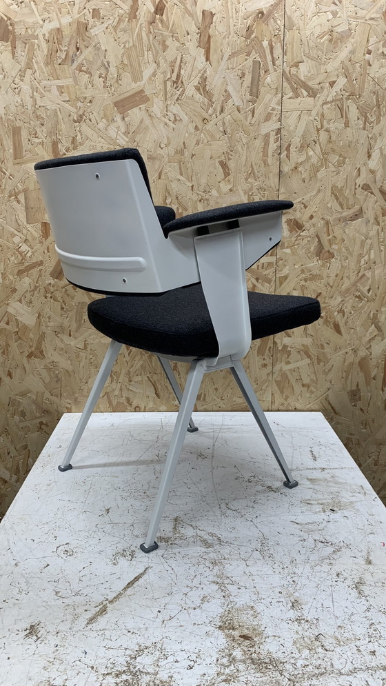 Image 1 of Vintage Friso Kramer, Resort