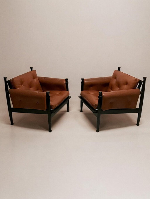 C. 1960 - Pair Of Scandinavian Armchairs Upholstered In Leather -