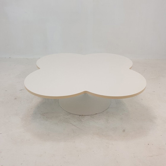 Image 1 of Vintage "Flower table" coffee table in white laminate by Kho Liang for Artifort, Netherlands 1960