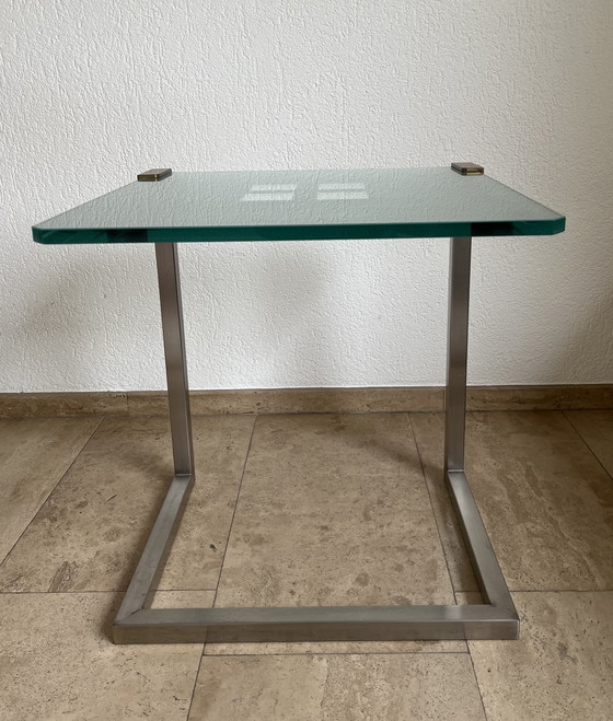 Image 1 of Table d'appoint + lampe Ghyczy