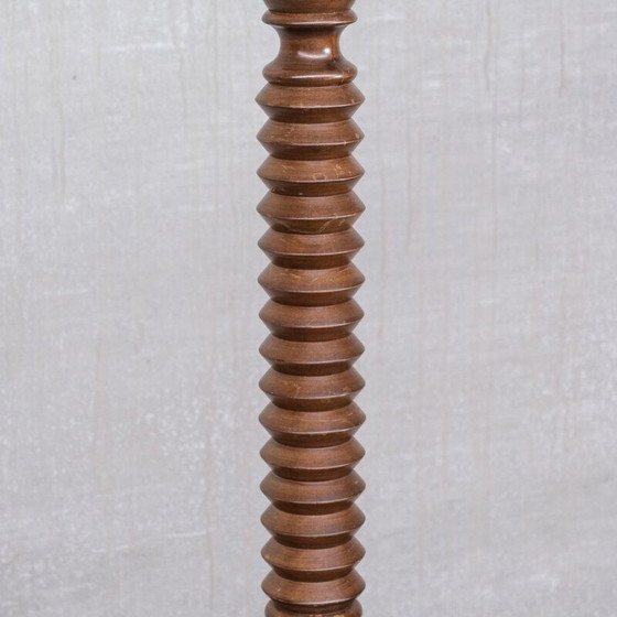 Image 1 of Vintage art deco floor lamp in turned oak, France 1940