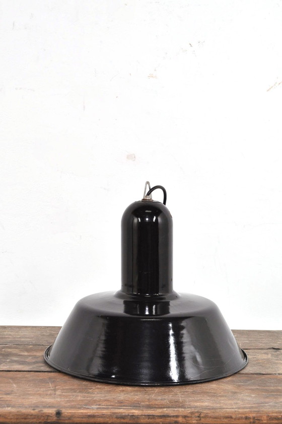 Image 1 of Vintage enamel lamp