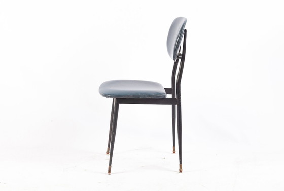 Image 1 of 2x T. Archiutti chaises de bureau en métal noir & skaï bleu foncé