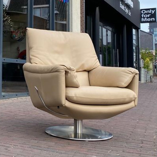 Leolux Cece Sahel leather relax chair