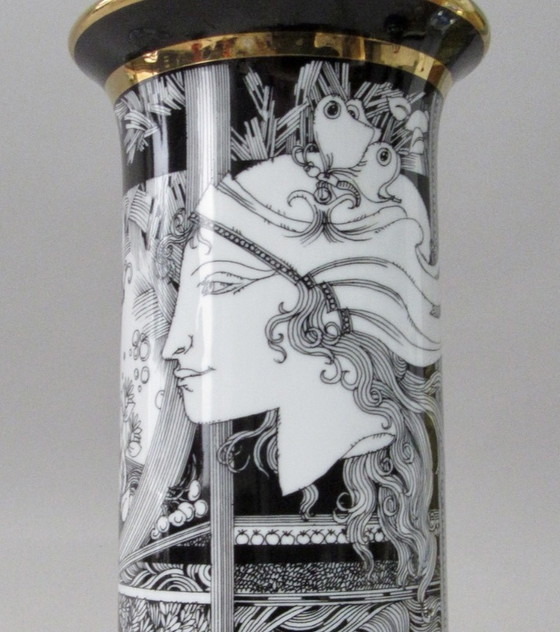 Image 1 of Endre Szasz- Hollohaza vase