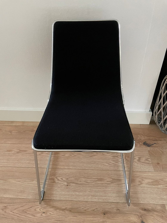 Image 1 of 1x Johanson chair