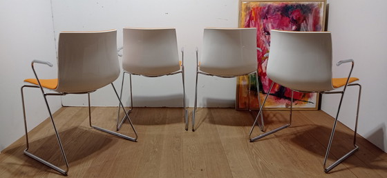 Image 1 of 4x Arper Catifa chair