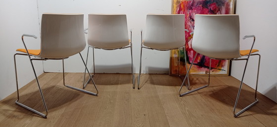 Image 1 of 4x Arper Catifa chair